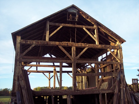 A settlement period building, the Bernhard Barn is an early Square Ruled example of a common barn typology